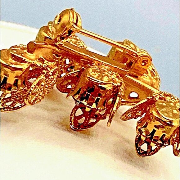 Vintage Schreiner? Ornate Faceted Amber Crystal Floral Gold 1960's Brooch - Picture 7 of 9